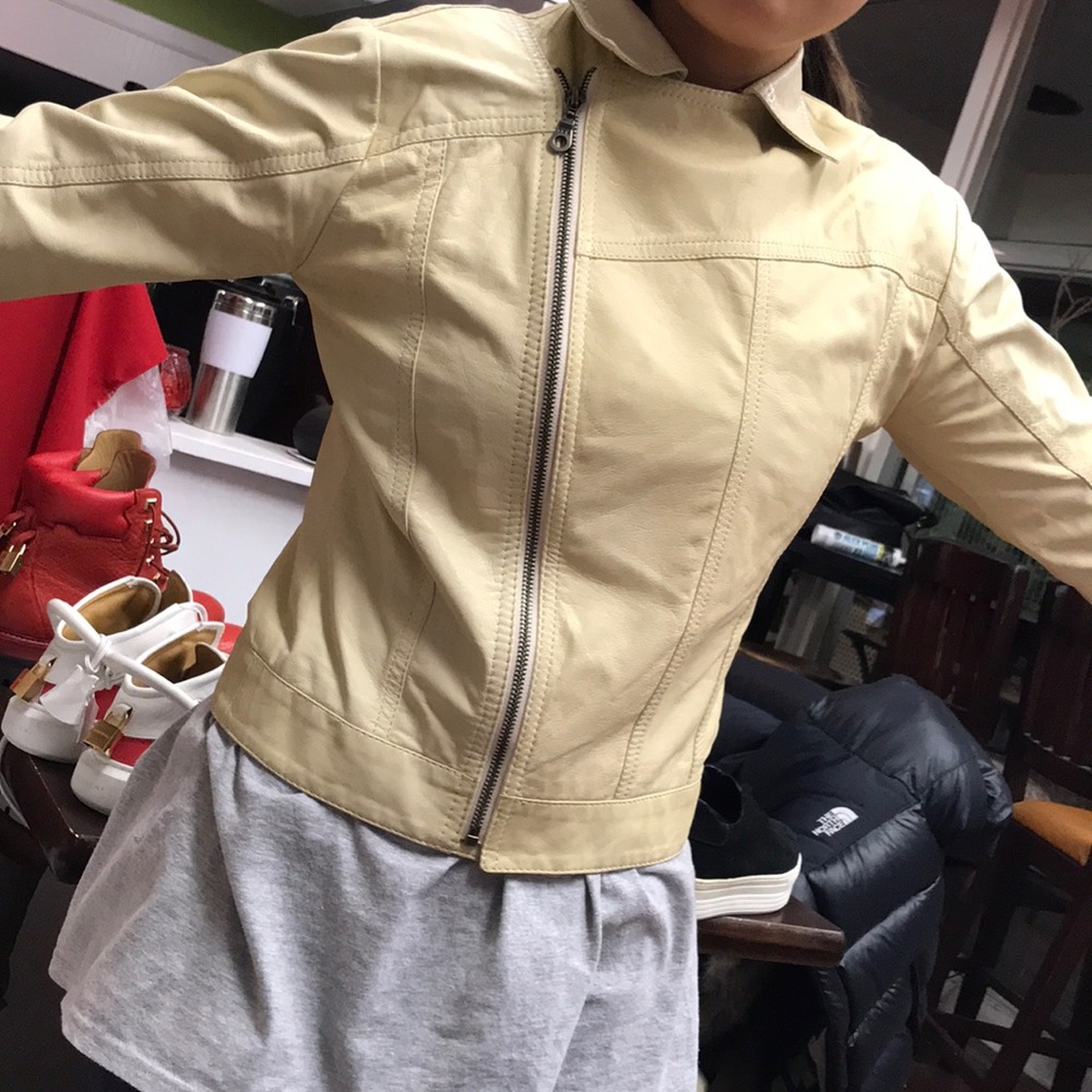 Piper & Forest small female white leather jacket